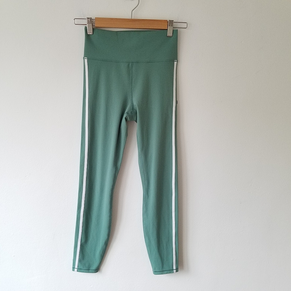 Vuori Caladon Track Leggings Tight Pants Women's Size Small - Picture 5 of 15